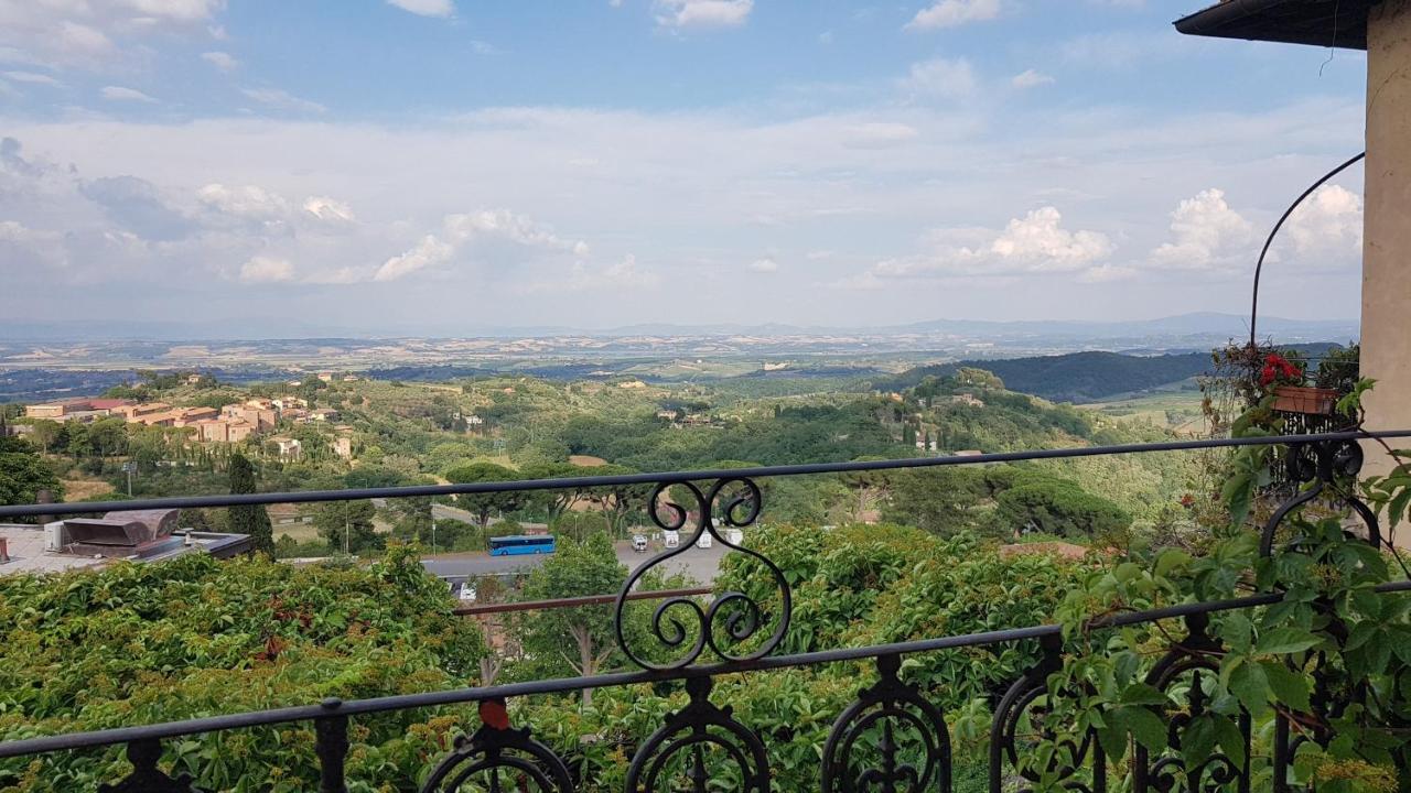 ホテル アルベルゴ イル マルゾッコ Montepulciano Stazione エクステリア 写真