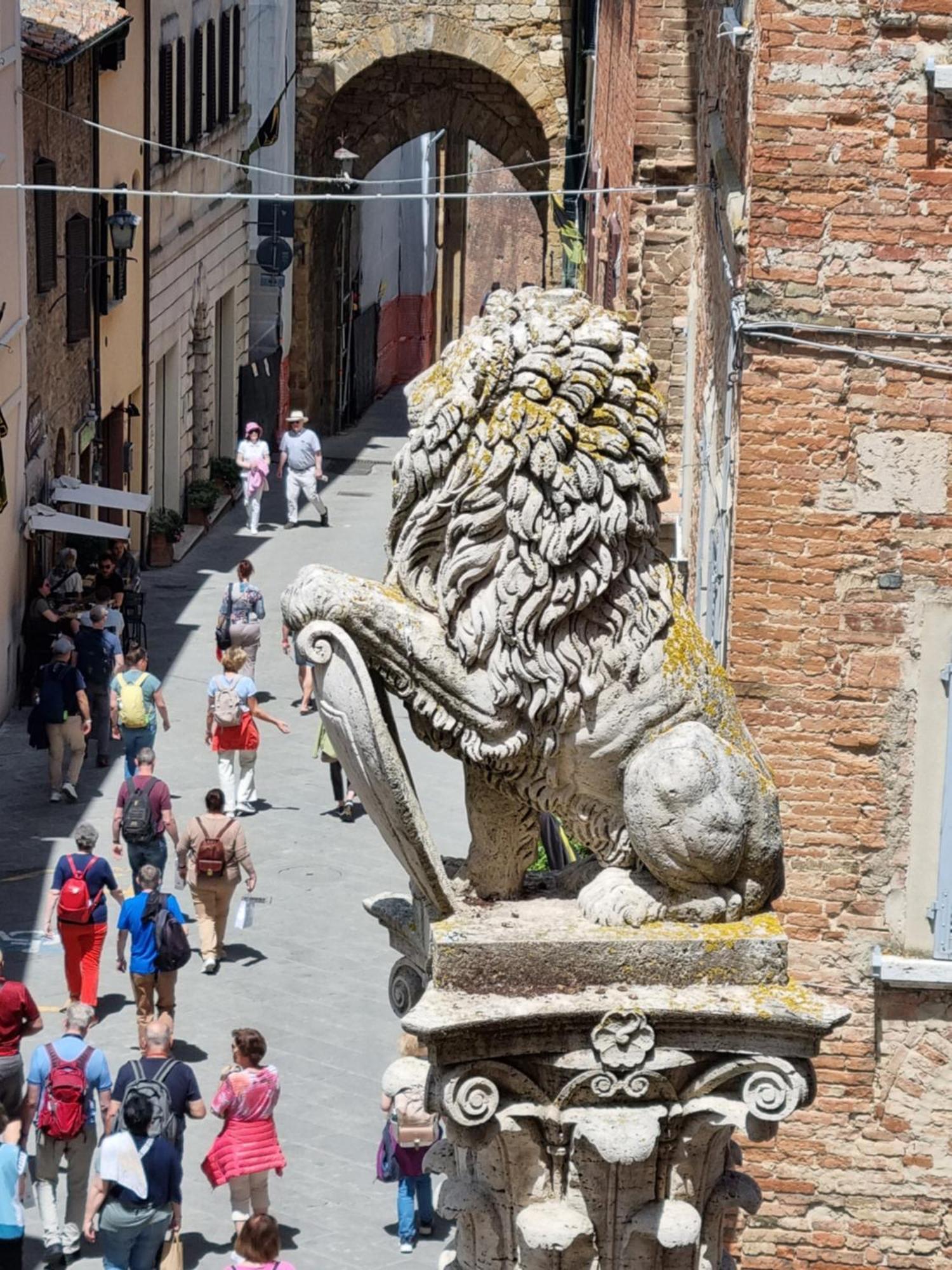 ホテル アルベルゴ イル マルゾッコ Montepulciano Stazione エクステリア 写真