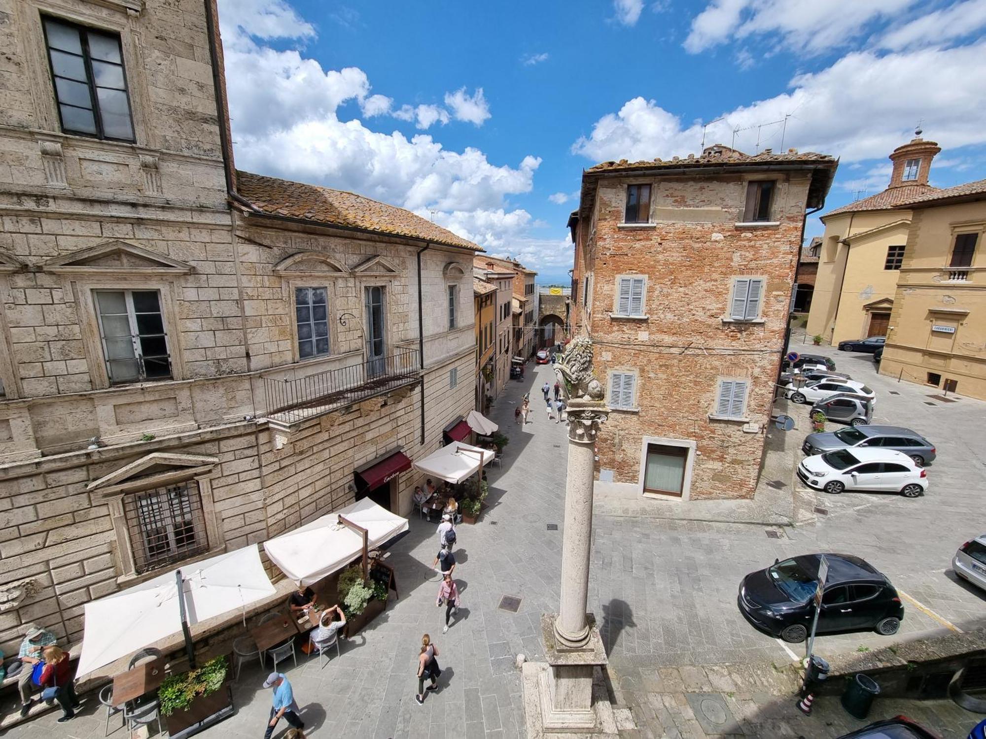 ホテル アルベルゴ イル マルゾッコ Montepulciano Stazione エクステリア 写真