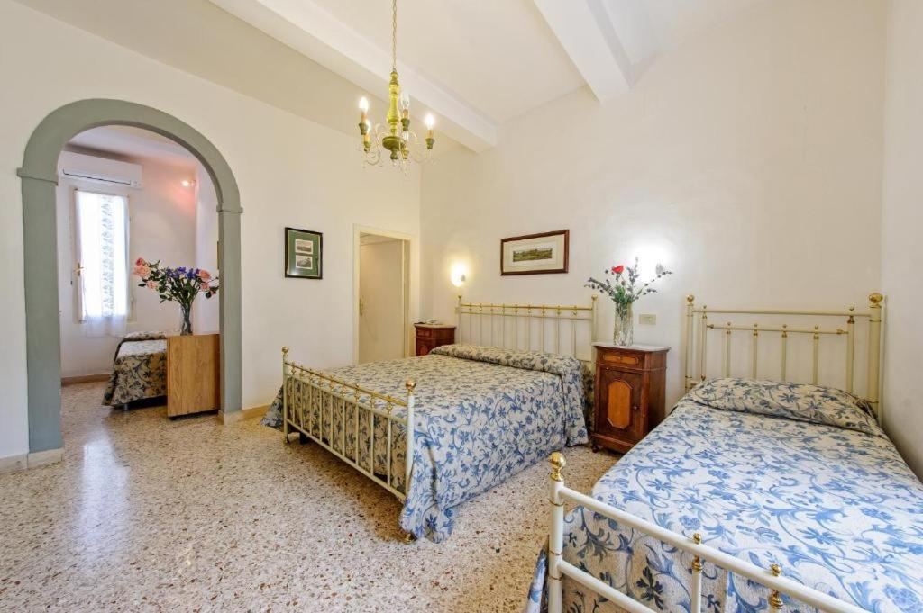 ホテル アルベルゴ イル マルゾッコ Montepulciano Stazione 部屋 写真